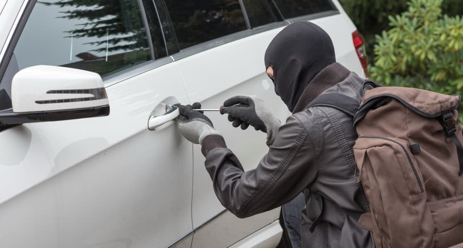 /corporate/images/CarBreakInsVivint.jpg